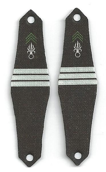 1:6 scale French Foreign Legion Shoulder Board Set: 12 Captaine