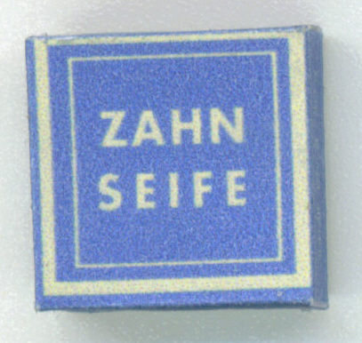 WWII German Zahn Brand Toothpowder Box